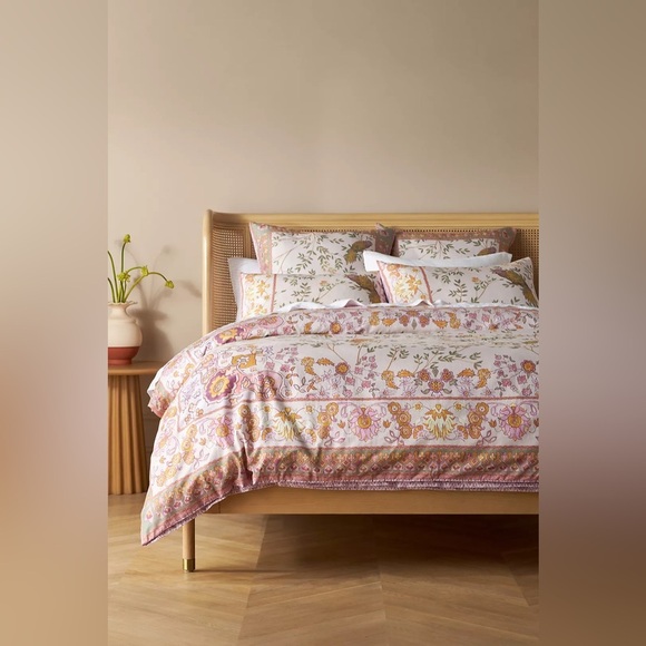 Anthropologie Priyanka Blossom Size Full with Shams NWT - Picture 1 of 12